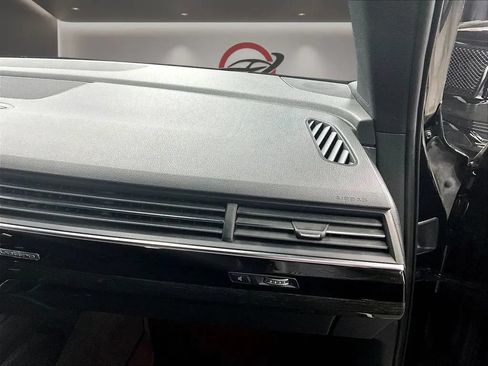 Used 2019 Audi Q7 3.0T Prestige w/ Prestige Package AWD/4WD image 23