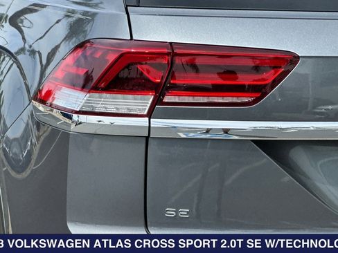 Used 2023 Volkswagen Atlas Cross Sport SE w/ Panoramic Sunroof Package FWD image 27