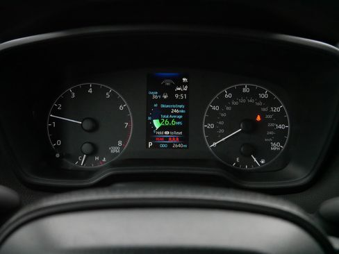 Certified 2025 Toyota Corolla LE image 21