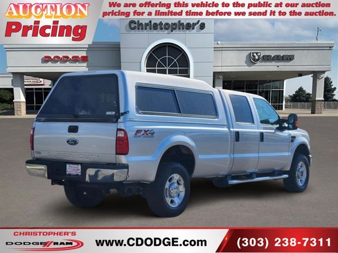Used 2010 Ford F350 4x4 Crew Cab Super Duty image 3