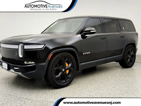 Used 2023 Rivian R1S Adventure AWD/4WD image 1