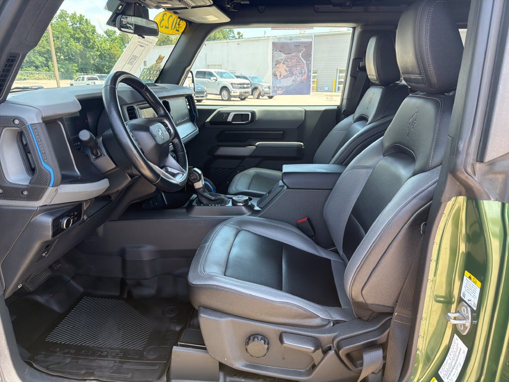 Used 2023 Ford Bronco Black Diamond w/ Sasquatch Package AWD/4WD image 14