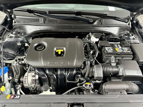 Used 2023 Kia Forte LXS w/ LXS Technology Package FWD image 31