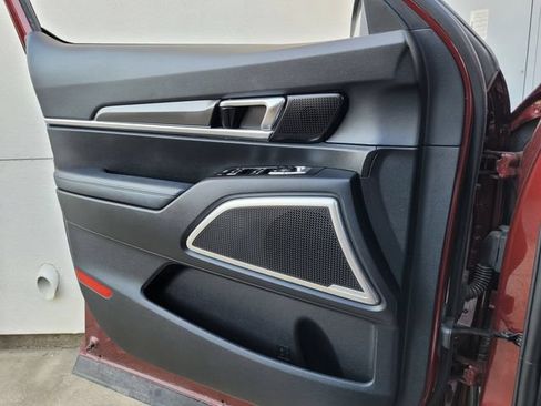 Certified 2024 Kia Telluride S w/ S Sunroof Package FWD image 27