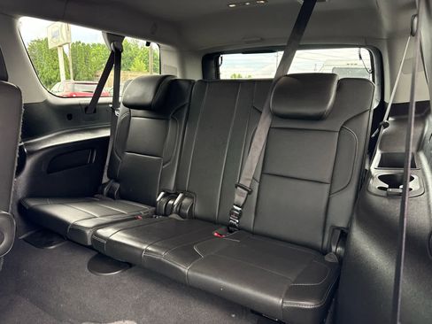 Certified 2019 GMC Yukon XL SLT AWD/4WD image 23