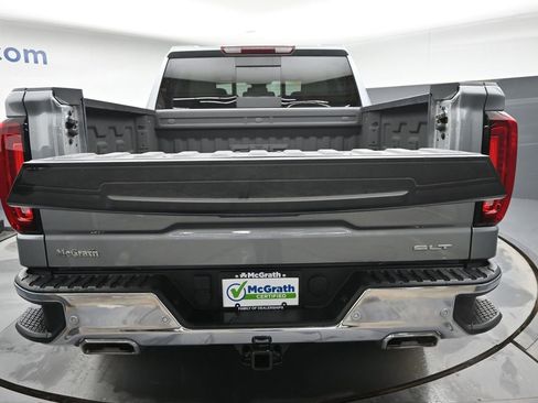 Used 2024 GMC Sierra 1500 SLT w/ SLT Premium Plus Package image 9
