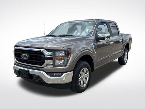 Used 2023 Ford F150 XLT AWD/4WD image 3