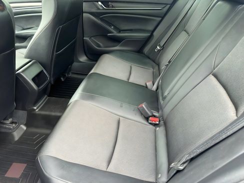 Used 2022 Honda Accord Sport image 14