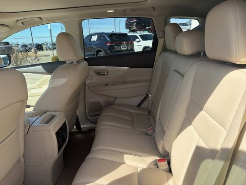 Used 2016 Nissan Murano Platinum w/ Platinum Technology Package image 9