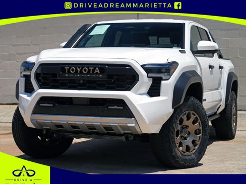 Used 2024 Toyota Tacoma 4x4 Double Cab Hybrid image 1