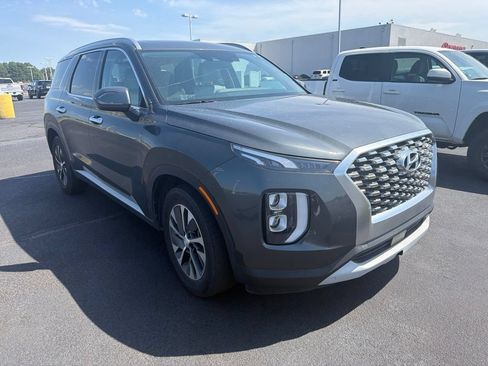 Used 2020 Hyundai Palisade SEL FWD image 3