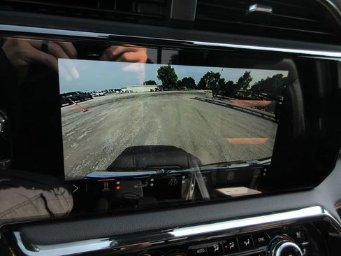 New 2026 GMC Sierra 1500 AT4 w/ AT4 Premium Package AWD/4WD image 22