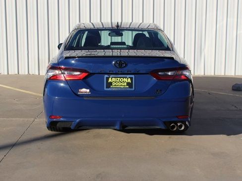 Used 2023 Toyota Camry SE image 6