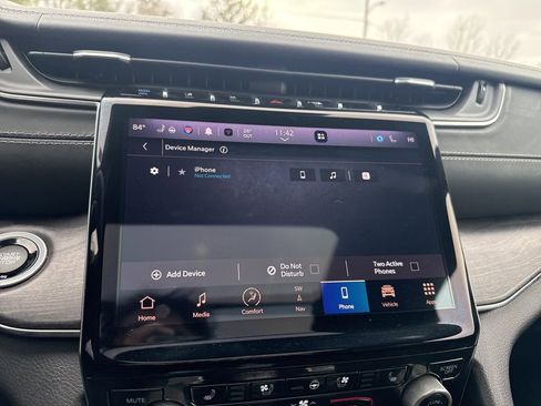 Used 2022 Jeep Grand Cherokee Overland image 29