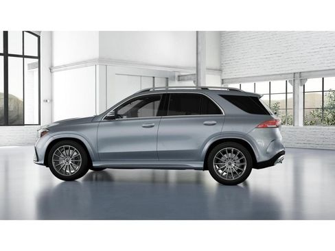 Certified 2024 Mercedes-Benz GLE 450 4MATIC image 33