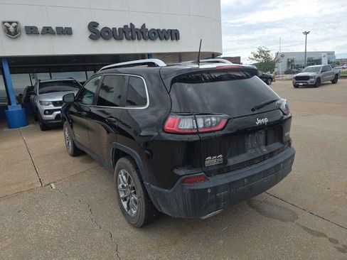 Certified 2021 Jeep Cherokee Latitude Lux w/ Comfort/Convenience Group AWD/4WD image 6