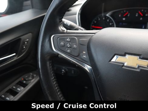 Used 2020 Chevrolet Equinox LT w/ Driver Convenience Package image 22