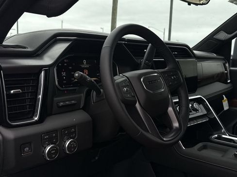 New 2026 GMC Sierra 2500 Denali Ultimate w/ Max Trailering Package AWD/4WD image 16