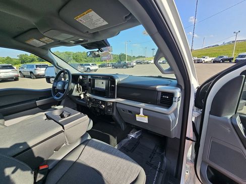 New 2025 Ford F350 XLT image 26