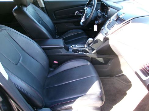 Used 2011 GMC Terrain SLT image 17