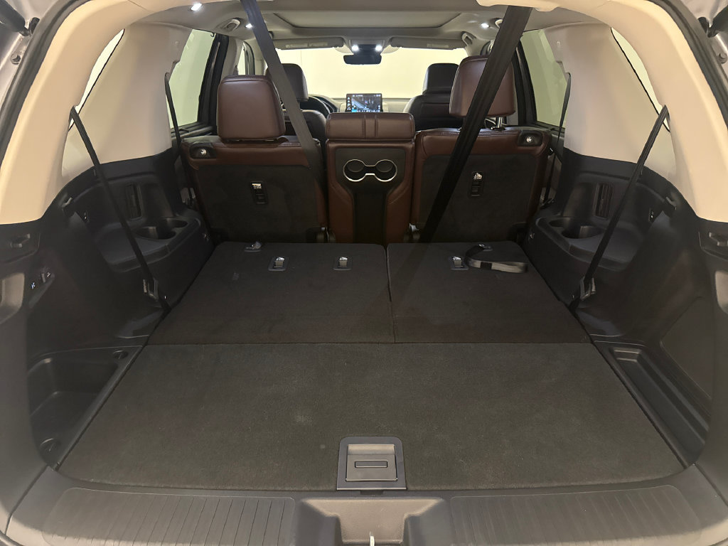 Certified 2025 Honda Pilot Elite image 14