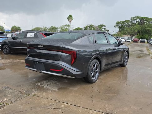 New 2026 Kia K4 FWD image 8