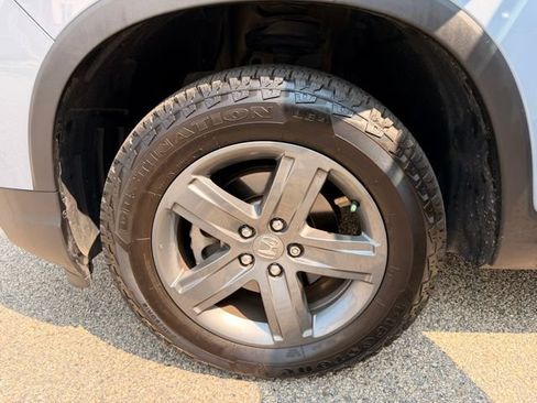Used 2022 Honda Ridgeline RTL-E image 37