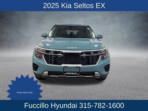 Used 2025 Kia Seltos EX image 3