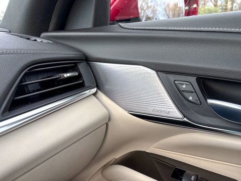 Certified 2022 Cadillac CT4 Luxury w/ Sun And Sound Package image 45