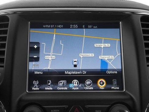 Certified 2017 Jeep Grand Cherokee Overland w/ Jeep Active Safety Group AWD/4WD image 17