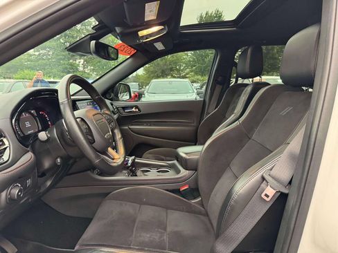 Used 2023 Dodge Durango R/T w/ Tow 'N Go Package AWD/4WD image 16