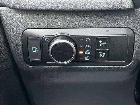 Used 2025 Ford Escape ST-Line w/ Equipment Group 301A FWD image 21