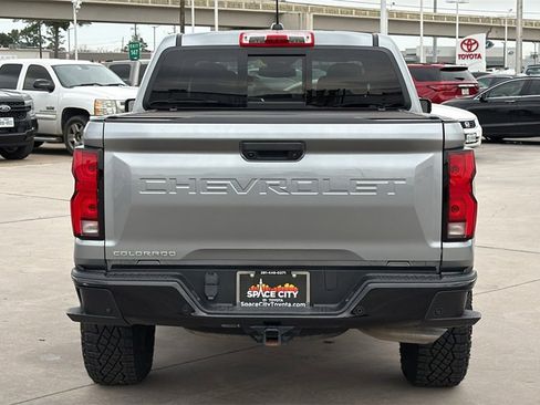 Used 2023 Chevrolet Colorado Z71 w/ Z71 Convenience Package 2 image 4