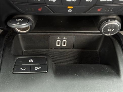 Certified 2021 Ford Ranger Lariat w/ Trailer Tow Package image 19