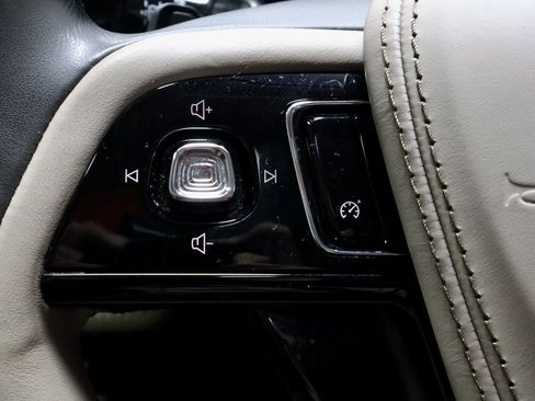 Used 2023 Lincoln Aviator Reserve w/ Class IV Trailer Tow Package image 31