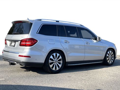 Used 2018 Mercedes-Benz GLS 450 4MATIC image 32