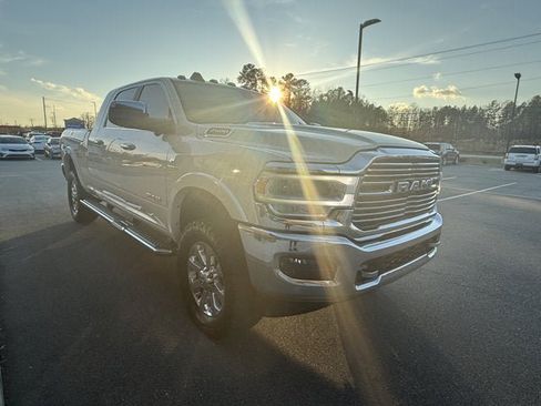 Used 2019 RAM 2500 Laramie image 8