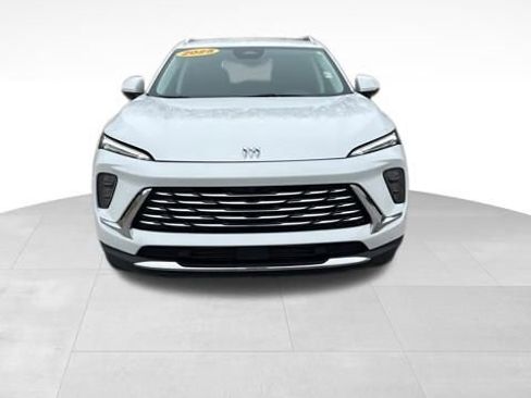 Used 2025 Buick Envision Preferred image 3