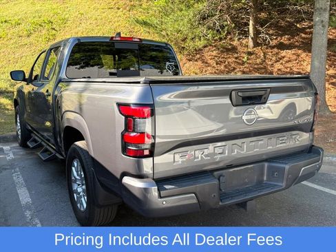 Used 2023 Nissan Frontier SV w/ Technology Package AWD/4WD image 5