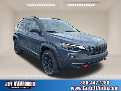 Used 2019 Jeep Cherokee Trailhawk w/ Comfort/Convenience Group