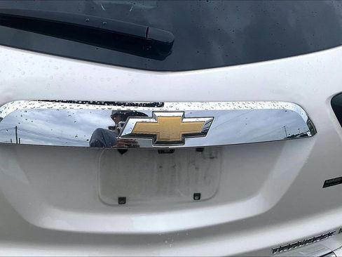 Used 2015 Chevrolet Traverse LTZ FWD image 8