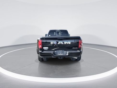 Used 2025 RAM 3500 Longhorn AWD/4WD image 7