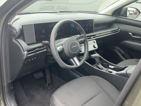 Certified 2025 Hyundai Tucson SEL AWD/4WD image 17