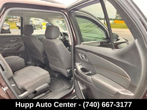 Used 2020 Chevrolet Traverse LT AWD/4WD image 11