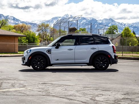 Used 2020 MINI Cooper Countryman S image 2