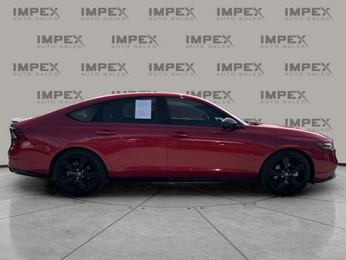 Used 2025 Honda Accord Sport image 6