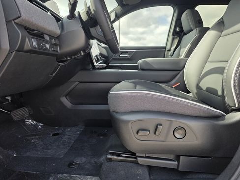 New 2026 GMC Sierra EV Elevation image 11