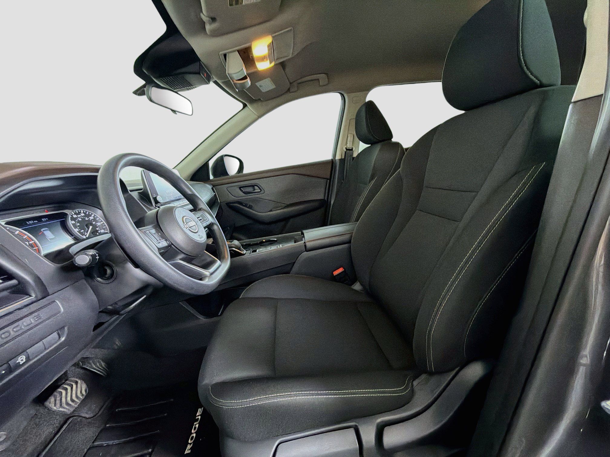 Used 2023 Nissan Rogue S FWD image 13