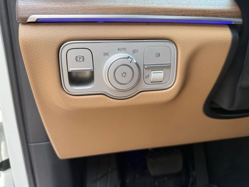 New 2026 Mercedes-Benz GLE 450 4MATIC image 26