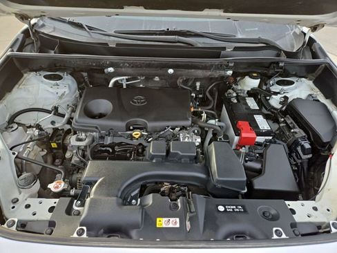 Used 2023 Toyota RAV4 XLE image 39